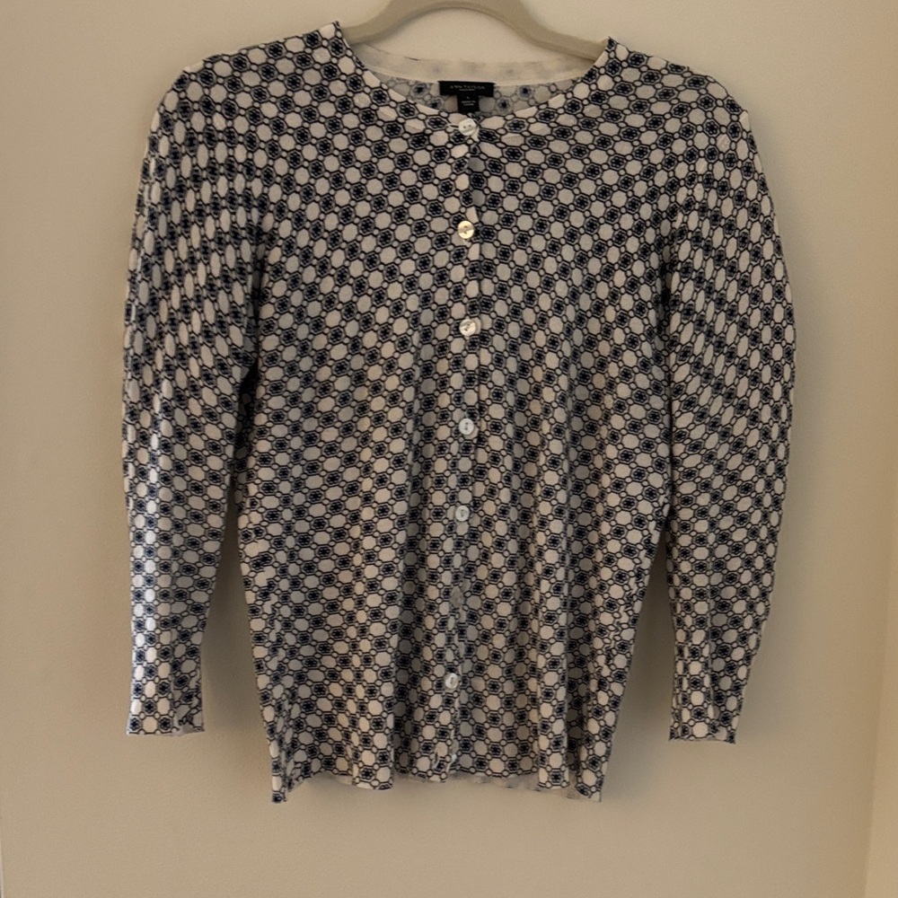 Ann Taylor Navy and Cream Patterned Cardigan